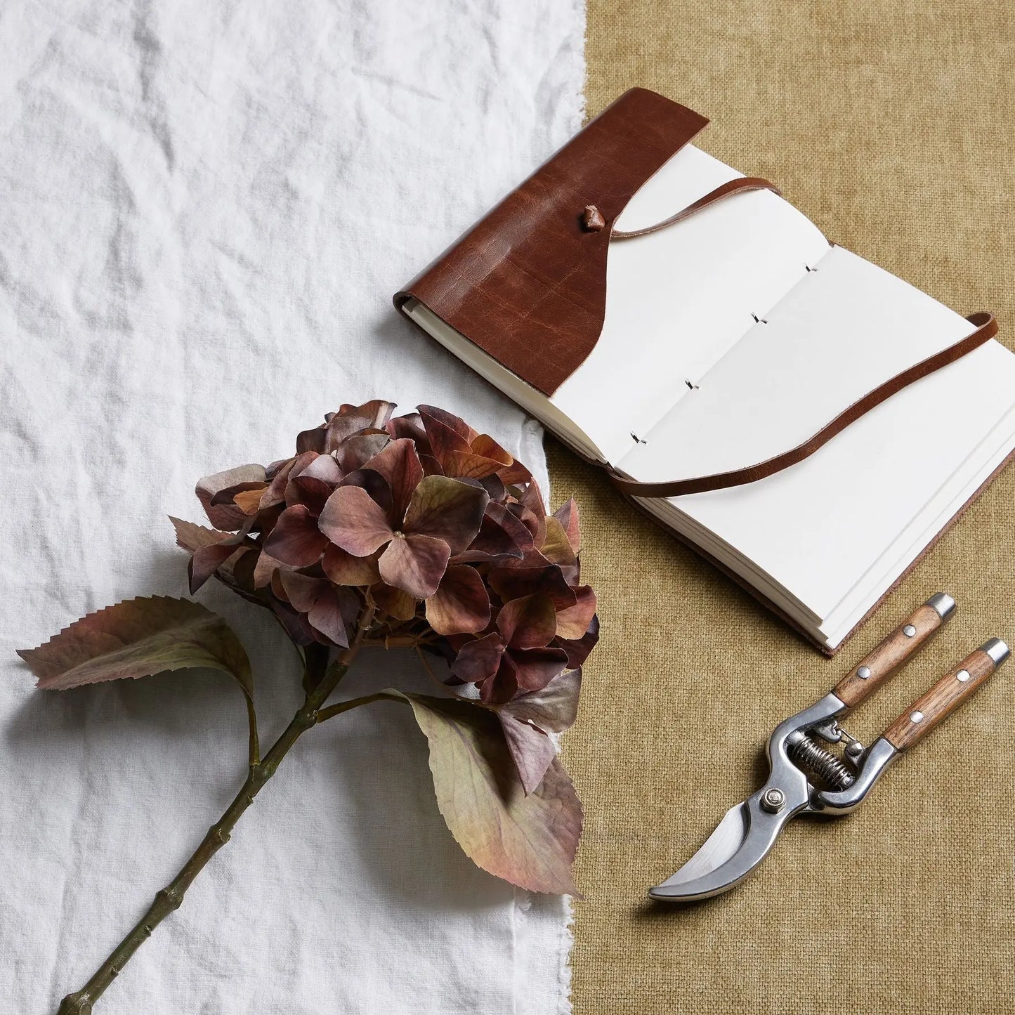 Mixed Autumn Browns Single Hydrangea Stem Makur Interior