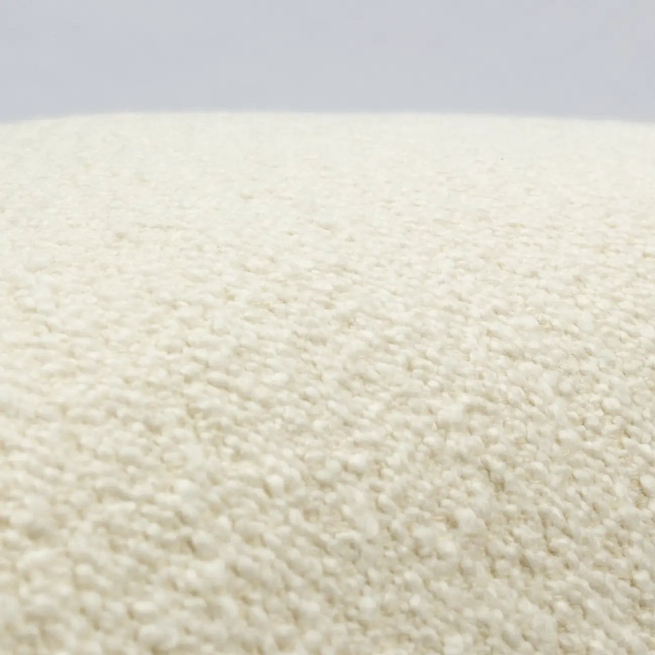 Boucle Cushion with Band Onacara