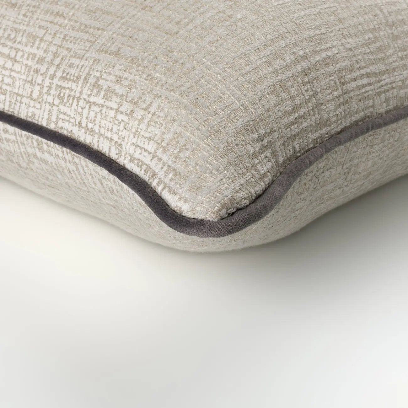 Pearl Cushion 50cm Onacara