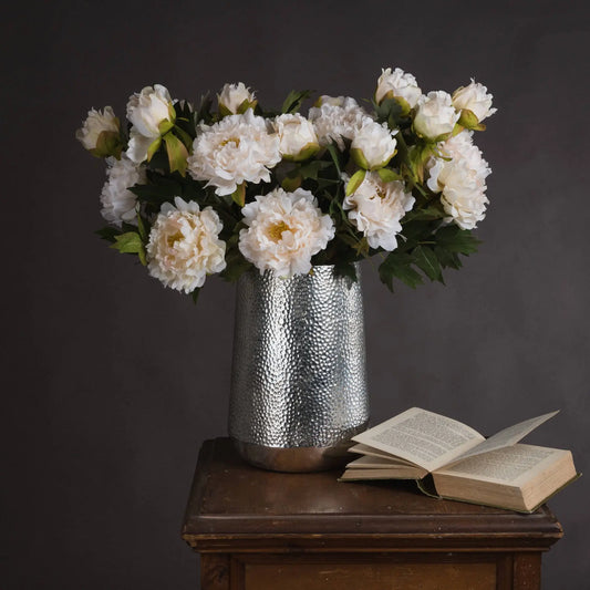 White Fashion Peony Makur Interior