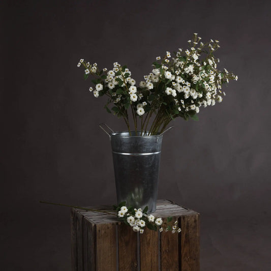 White Wild Meadow Rose Makur Interior