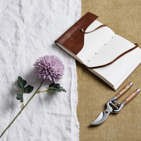 Light Purple Chrysanthemum Makur Interior