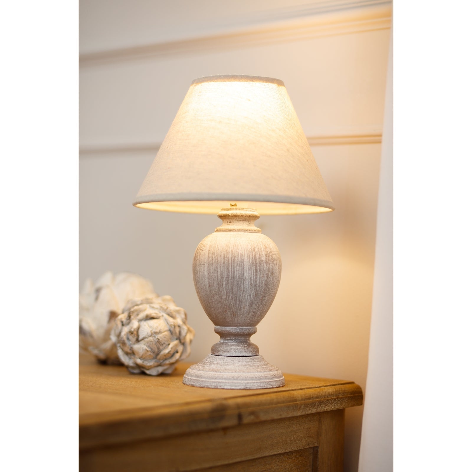 Otem Urn Table Lamp With Linen Shade Makur Interior