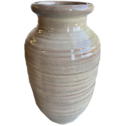 Sabbia Collection Tall Fluted Vase Makur Interior